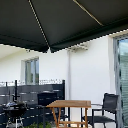 Z Ogrodkiem Apartmán *